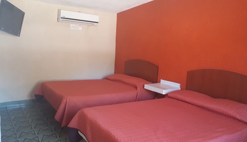 Habitación cuádruple estándar, 2 camas dobles