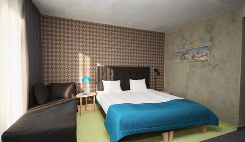 Habitación estándar con 1 cama doble o 2 individuales
