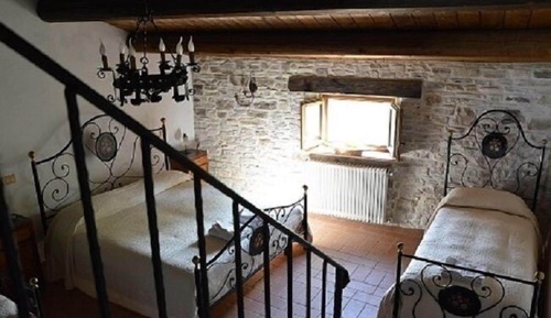 Habitación cuádruple tradicional, baño privado, vistas a la montaña