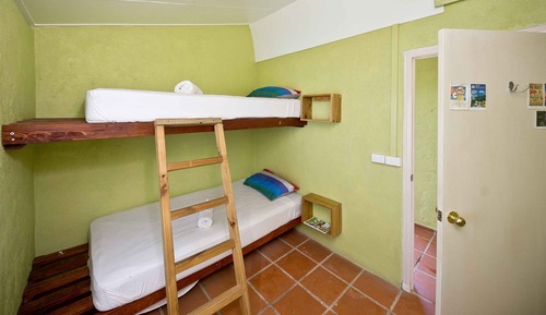 Habitación económica, varias habitaciones, no fumadores, baño compartido
