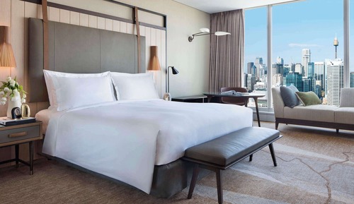 Suite junior, 1 cama de matrimonio grande, vistas al puerto (Club Millésime Benefits)