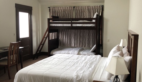 King Bunk Chalet Room