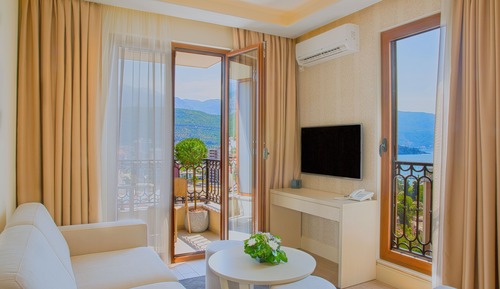 Apartamento, 1 habitación, balcón, vistas al mar