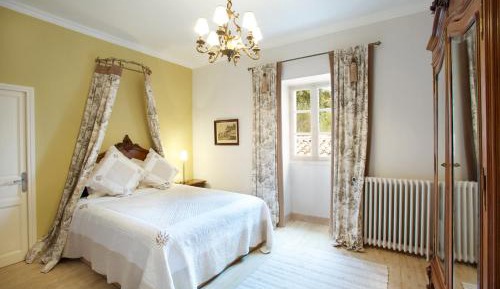 King Room with Garden View
