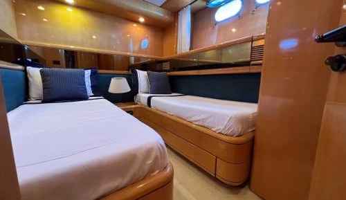 Twin Room with Private Bathroom