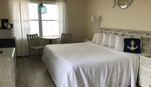 King Room with Garden View