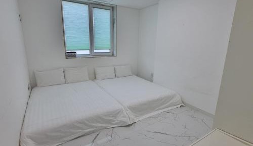 Luxury Triple Room