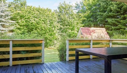 Three-Bedroom Holiday Home 