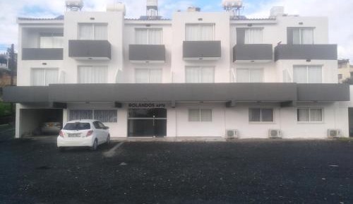 Studio with Balcony
