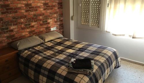 Standard Double Room with Shared Bathroom