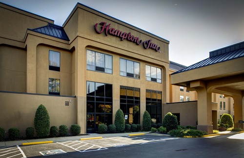 Midlothian Hotel | Hampton Inn Richmond-SW Hull Street