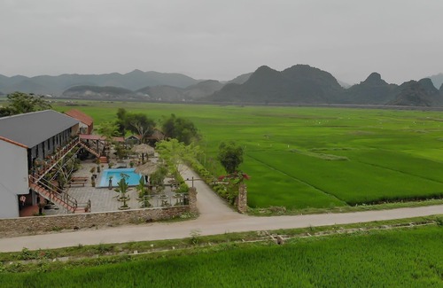 Son Trach Hotel | Sy's Homestay