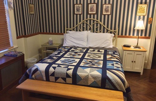Red Lion Hotel | Red Lion Bed & Breakfast