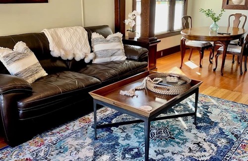 Astoria Apartamento | Historic Downtown Riverview Flat, No. 2