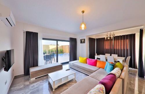 Kas Villa | Charming Villa with Private Pool in Kas