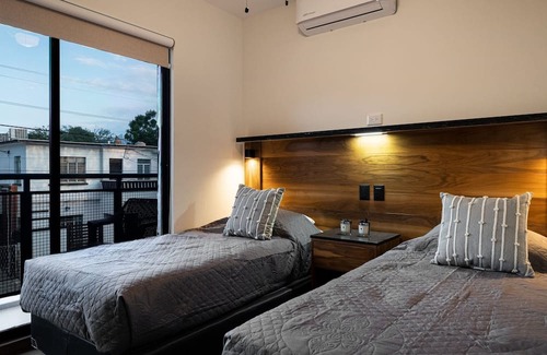 Monterrey Apartamento | Spacious, modern with amenities in Tulancingo 2
