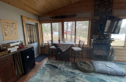 Chetek Casa | Come join us at the Nut Hut!
