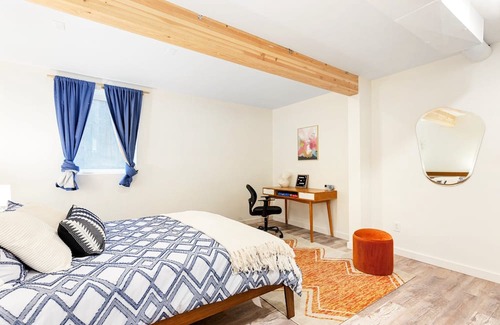 Richmond Apartamento | Loftium | Charming 1 BR Guest Suite In Richmond!