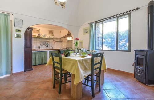Kamma Casa | Beautiful stone house on the volcanic island of Pantelleria.