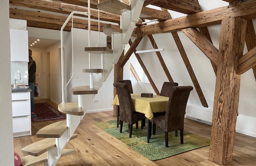 Lorch Condominio | Historische Unterkunft in Lorch