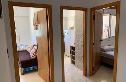 Al Hoceima Apartamento | Air-conditioned apartment for rent