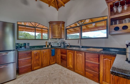 Sámara Casa | Beautiful House with breathtaking sunsets ocean, bay and Mountain View !