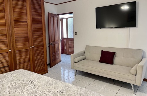 Punta Leona Casa | Beautiful Ocean View House in Punta Leona - less than 5 minutes to the beach!