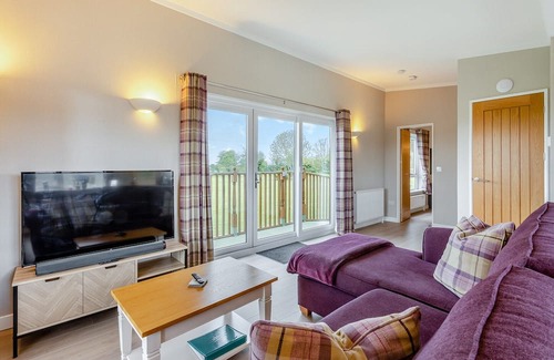 Wisbech Cabina | 1 bedroom accommodation in Three Holes, Nr Downham Market