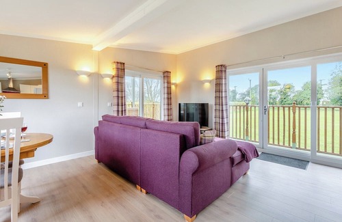 Wisbech Cabina | 1 bedroom accommodation in Three Holes, Nr Downham Market