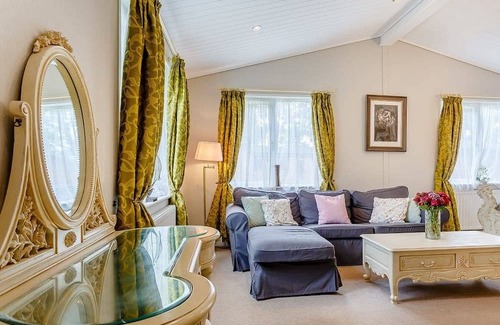Churchill Casa | 2 bedroom accommodation in Cotswolds