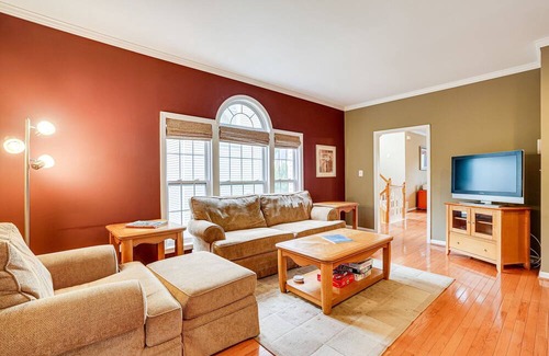 Cascades Casa | Modern Spacious 4BR Townhome in Cascades