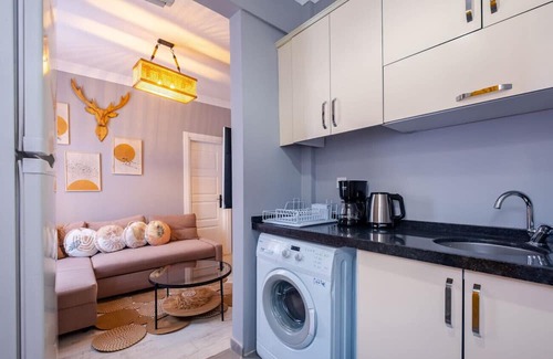 Goztepe Apartamento | Gorgeous Flat Close to Bagdat Avenue in Kadikoy