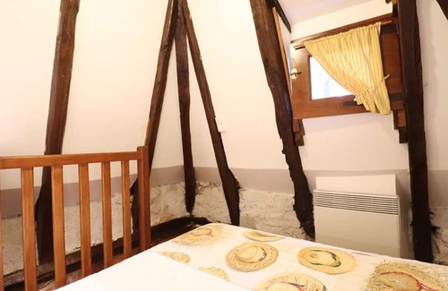 Saint-Constant-Fournoules Cabaña | Gite Saint-Constant-Fournoulès-Saint-Constant, 1 bedroom, 2 persons