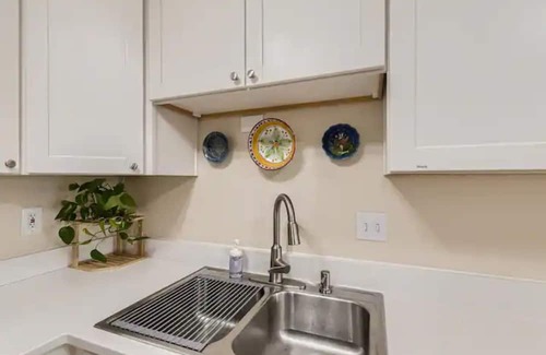 Louisville Casa | Enjoy Colorado: Mountain Views, Trails, Office!