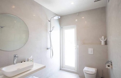 Cul de Sac Casa | Villa Christine by The Villa Life