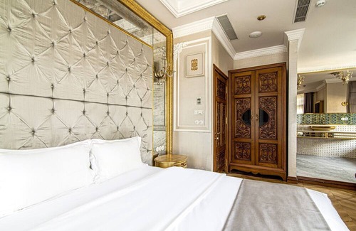 Beylerbeyi Apartamento | Studio w Garden in Historic Mansion in Beylerbeyi