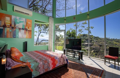 Valle Pura Vida Casa | Impressive ocean and sunset views- 5br Home in Manuel Antonio with Infinity Pool