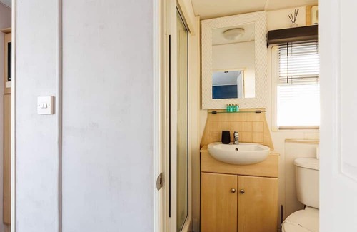 Hamworthy Apartamento | Haven Heaven - a caravan that sleeps 6 guests in 3 bedrooms