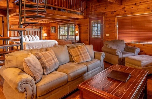 Ponca Cabina | Buffalo River Cabin w/Hot Tub
