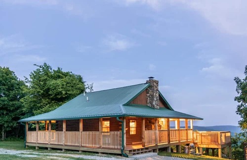 Ponca Cabina | Buffalo River Cabin w/Hot Tub