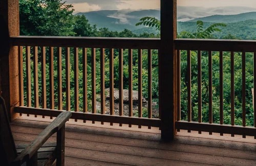Ponca Cabina | Buffalo River Cabin w/Hot Tub