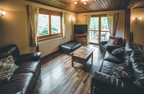 Scunthorpe Cabina | 4 bedroom accommodation in Messingham