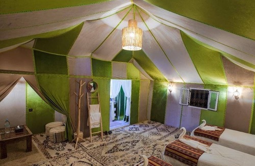 Taouz Alquiler De RV | Morocco désert Camp