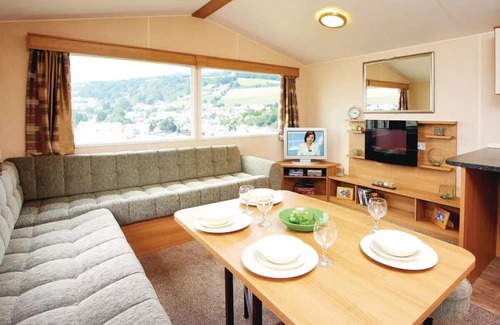 Lossiemouth Casa | 2 bedroom accommodation in Lossiemouth, Moray