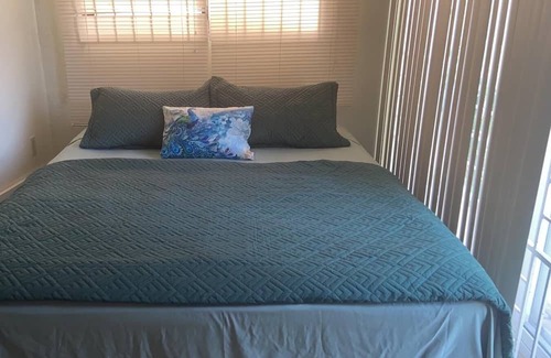 Saint Kitts and Nevis Condominio | This cozy condo is just steps from pool & Atlantic Ocean.