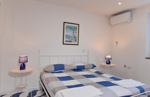 Castellabate Apartamento | 5 minutes from the historic village center with a fantastic sea view