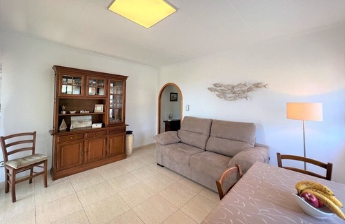 El Mas Bosca Apartamento | NEW in holiday rentals 2023. Comfortable apartment - sea view for max. 4 people