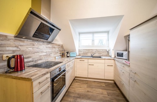 Coburg Apartamento | Modern top floor apartment with parking - Netflix