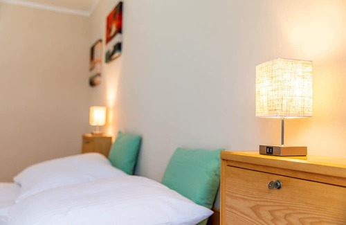 Coburg Apartamento | Modern top floor apartment with parking - Netflix