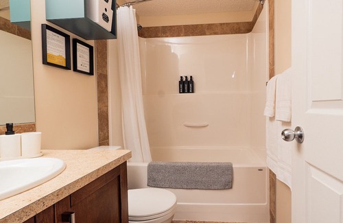 Southeast Calgary Casa | Full Private 1 Bed Basement Suite in SE Walden neighbourhood